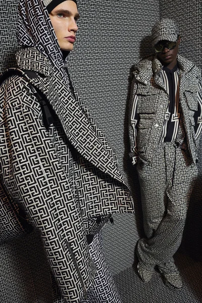 Look 9